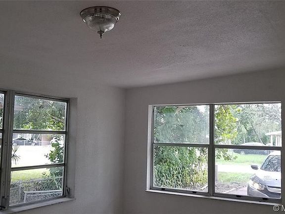 4th image of 1413 Bert Dr