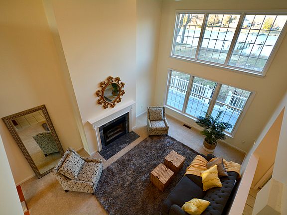 2nd image of 514 Broadcreek Dr
