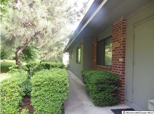 30 Falmouth Ct, Red Bank, NJ 07701