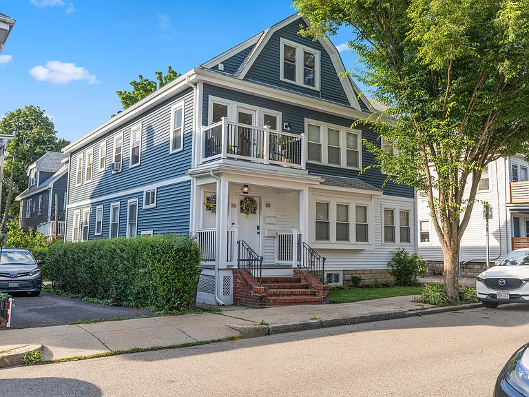 88 Saint Marks Rd — Photo 1