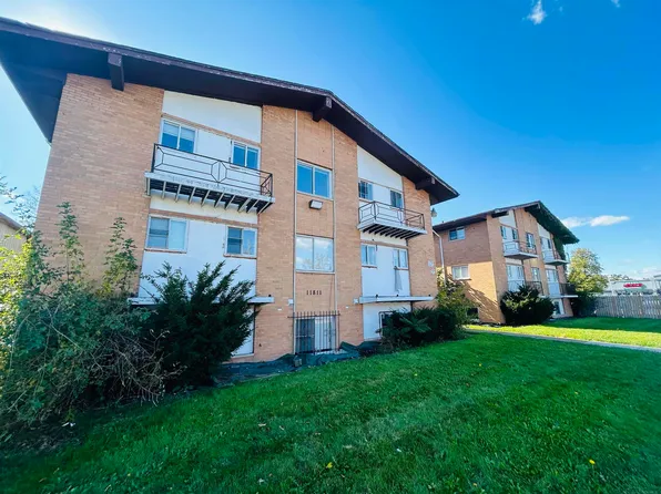 11811 Morang Dr, Detroit, MI 48224