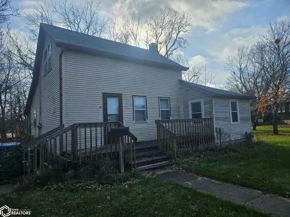 214 Elm St, Webster City, IA 50595