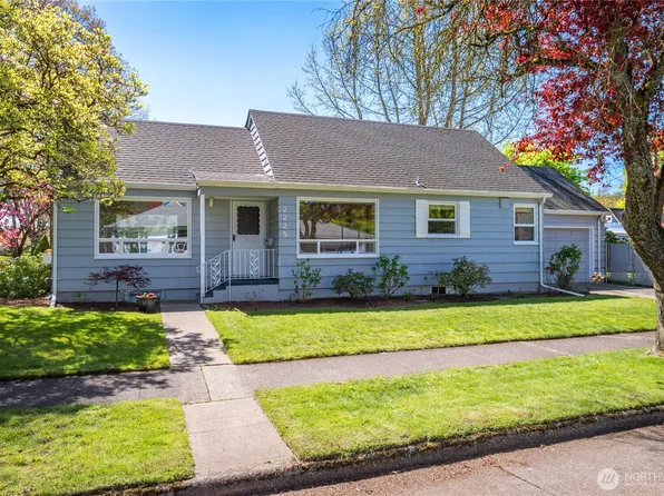 2225 Larch Street, Longview, WA 98632