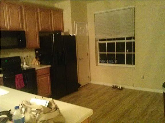 2nd image of 5027 Tideview Cir APT 37