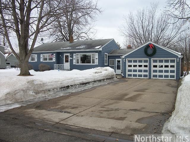 1st image of 831 Ashland Ave