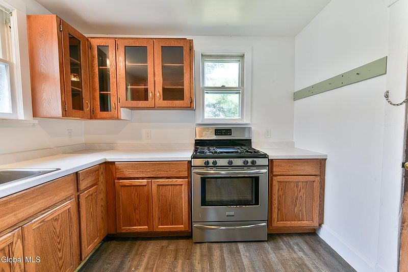 5th image of 19 Albion Avenue