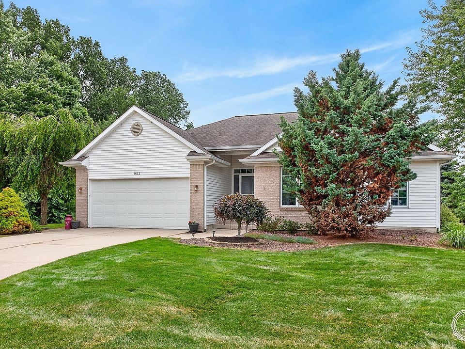 1st image of 953 Sunset Hills Ct NW