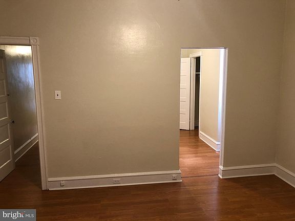 3rd image of 513 E Tulpehocken St #2