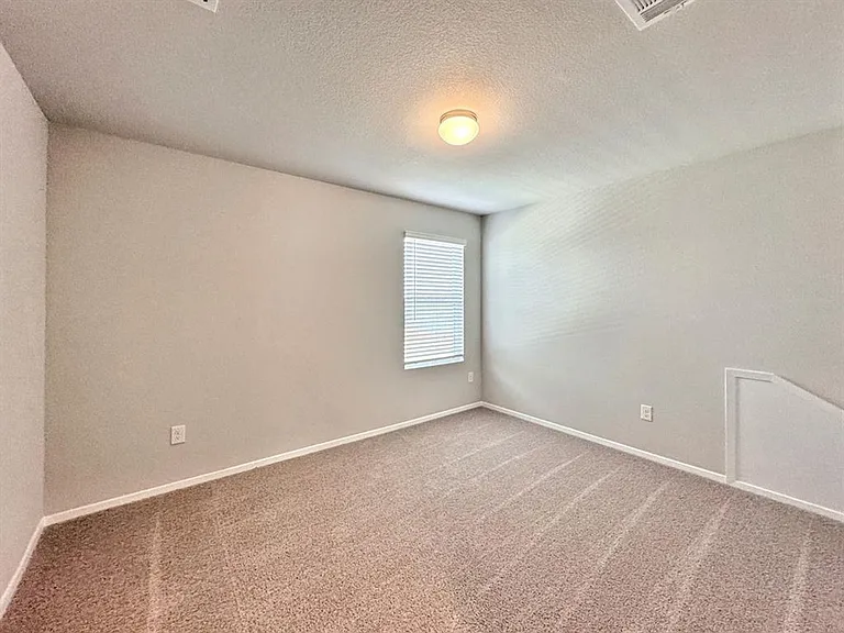 156 Edward R Gaytan St — Photo 6