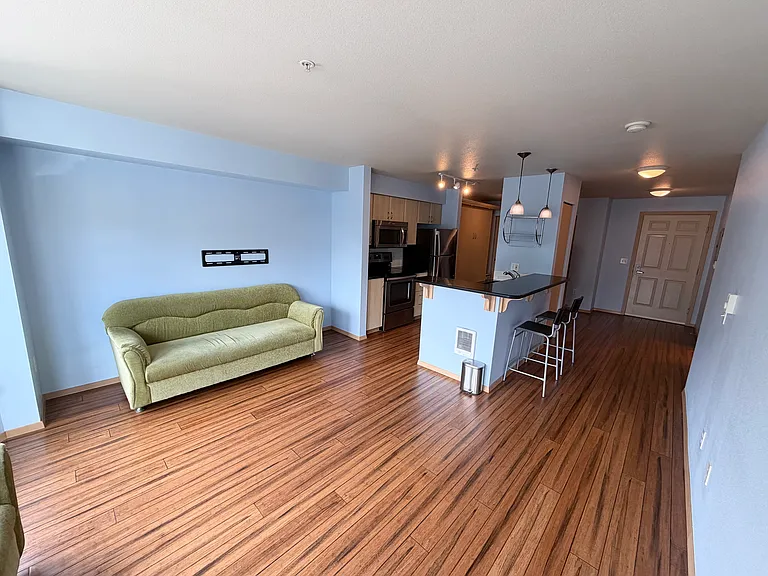 812 5th Ave N #209 — Photo 6