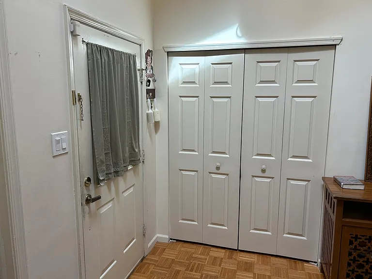 27 E Chicopee Dr — Photo 3