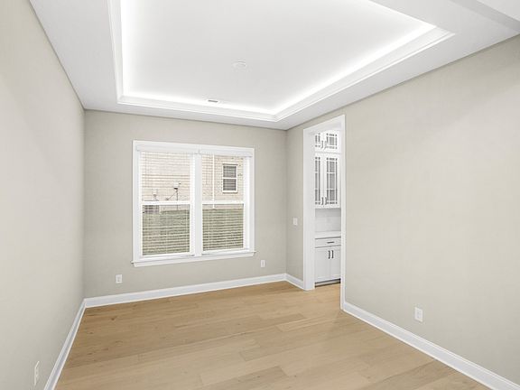 4th image of 1936 Harmony Rd