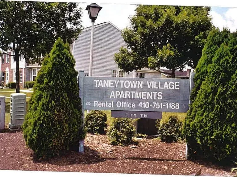 Taneytown Village — Photo 1