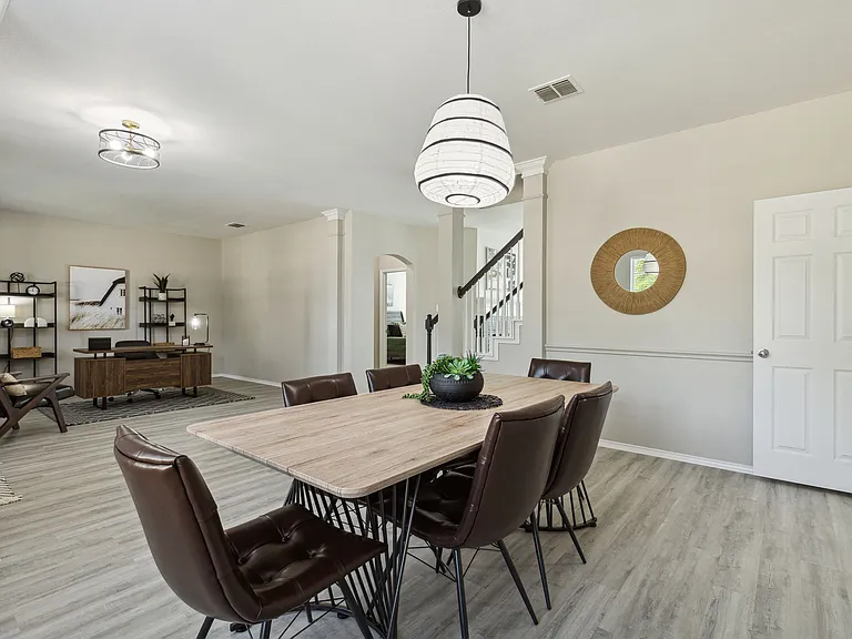 1205 Stone Ln — Photo 12