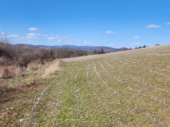 28 Yellow City Road, Amenia, NY