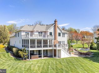 10249 Brittenford Dr, Vienna, VA 22182