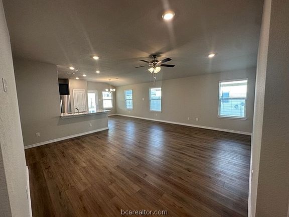 2nd image of 1173 Patriot Dr