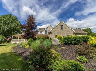 2155 Hidden Lake Trl, Ortonville, MI