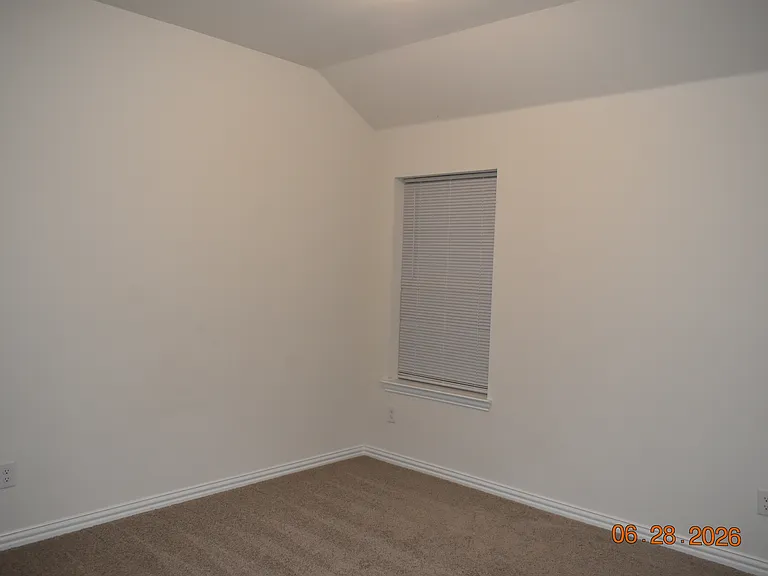 3321 Riverlawn Dr — Photo 13