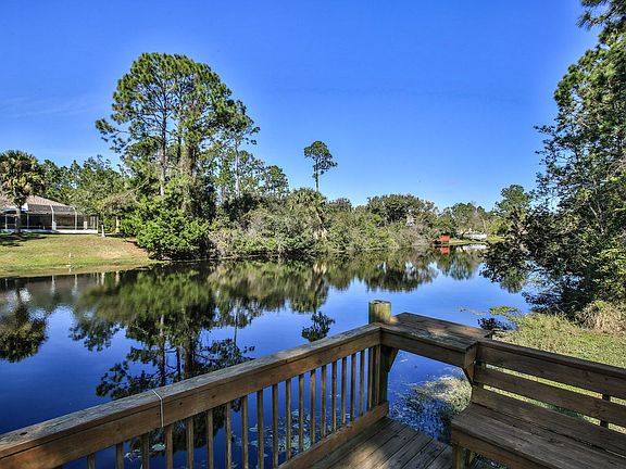 3rd image of 93 Bickford Dr