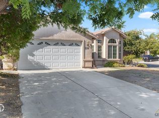 226 Winter Meadow Way, Bakersfield, CA 93308