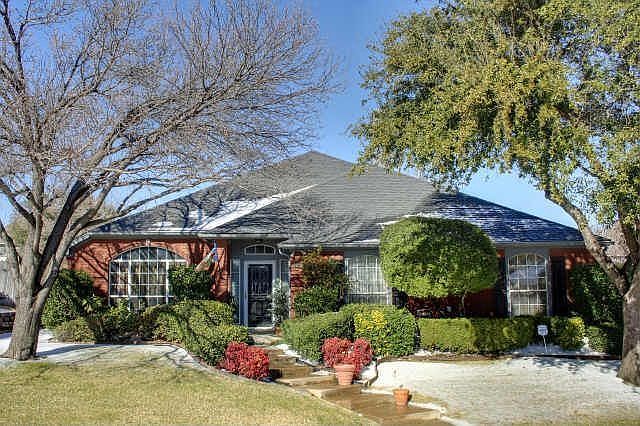 1st image of 1217 Laguna Pl