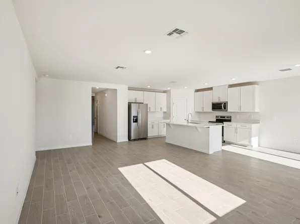 10433 Abundance Grove Way, Parrish, FL 34219