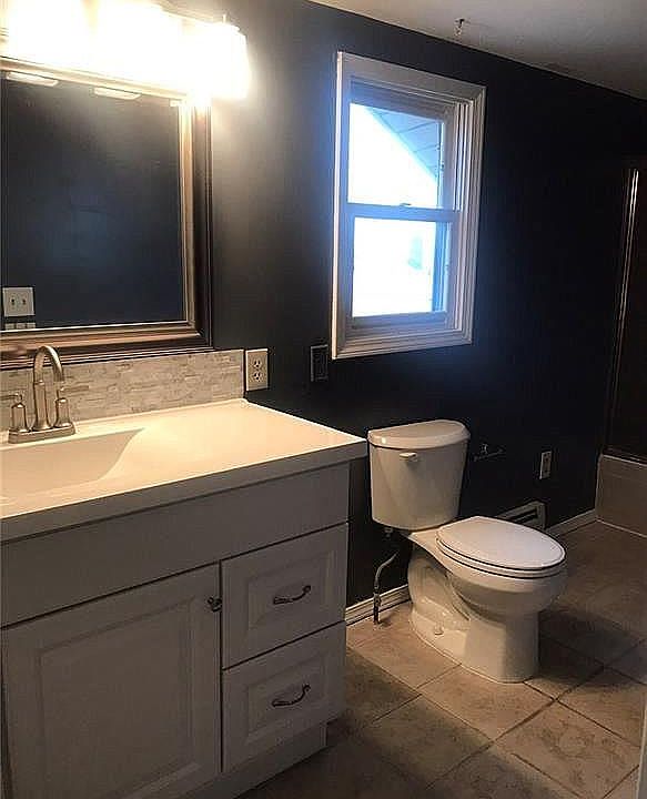 1st image of 4810 Tuxedo Ave #2