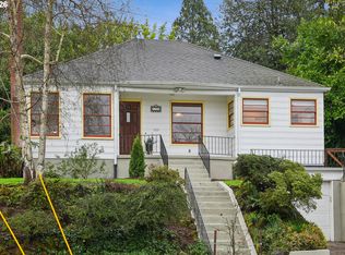 120 NE Beyrl Ter, Portland, OR 97220