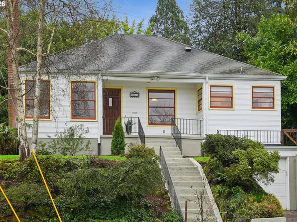 120 NE Beyrl Ter, Portland, OR 97220