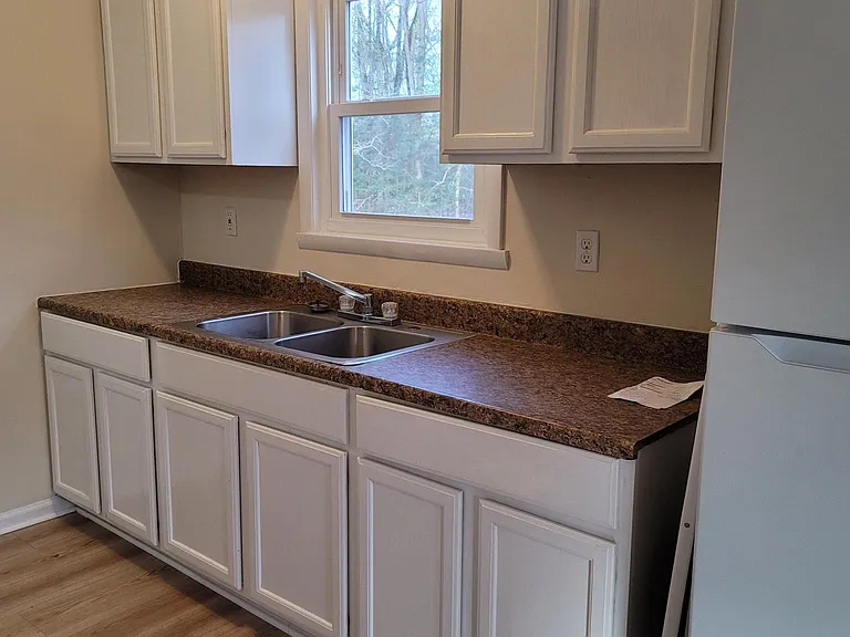 5068 Potomac Dr — Photo 11