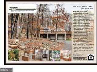 496 Wild Apple Ln, Paw Paw, WV 25434