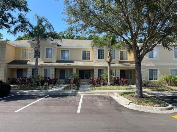 10806 Brickside Ct, Riverview, FL 33579