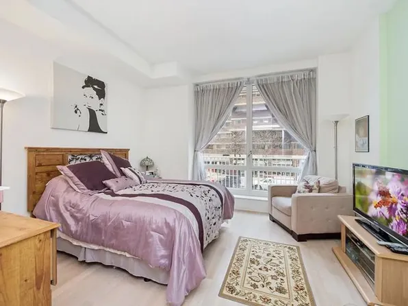 340 East 23rd Street 2G image 1 of 13