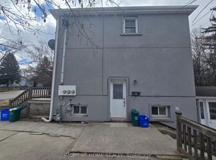 18 Ewing St #2, Halton Hills, ON L7G2P7