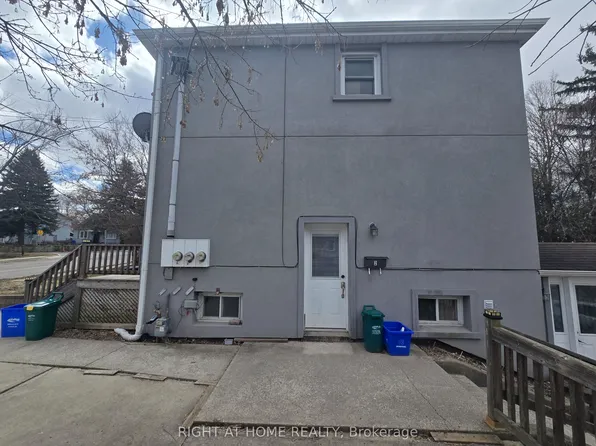 18 Ewing St, Halton Hills, ON