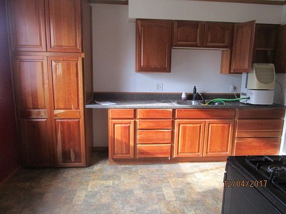 5th image of 603 Hiawatha Dr