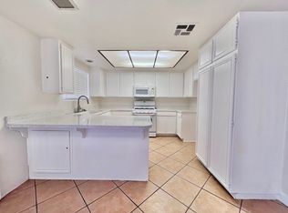 3022 Pinon Ct, Highland, CA 92346