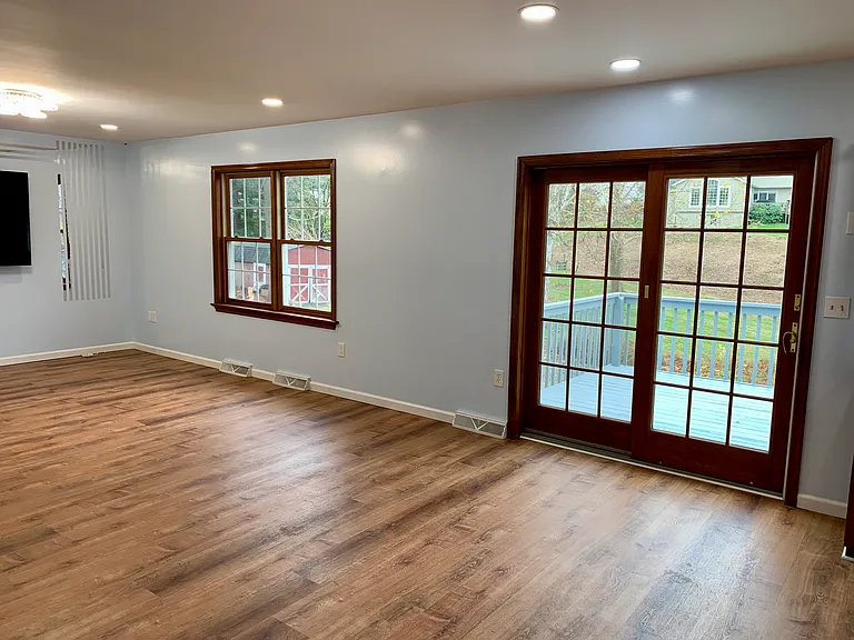 215 Mason Dr — Photo 10
