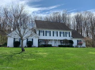 101 Summer Rules Rd, Clarks Summit, PA 18411