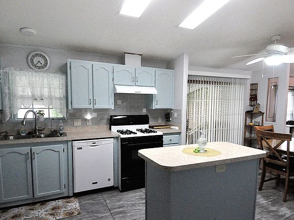 4th image of 5453 White Pine Ln