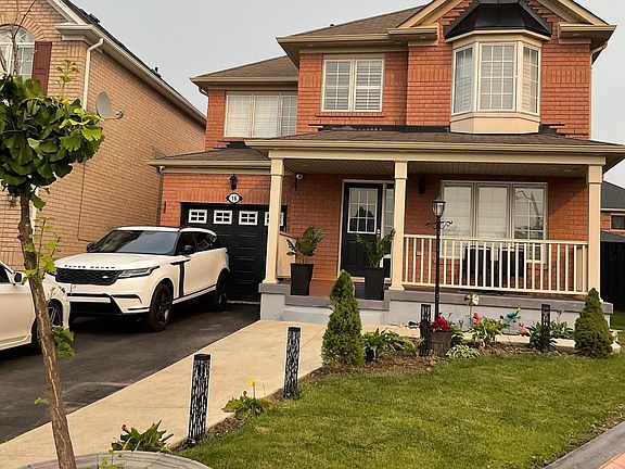 3rd image of 16 Benmore Cres