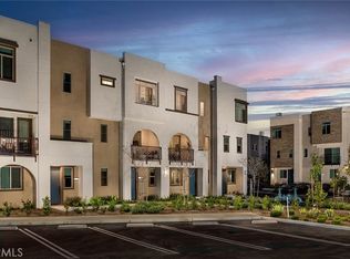 1579 W Vista Way, San Pedro, CA 90732