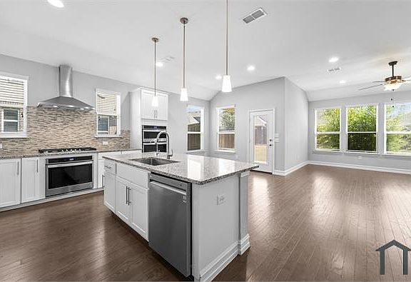 2nd image of 2604 Burnley Dr