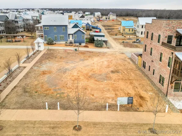 47 Water St, Eufaula, OK 74432