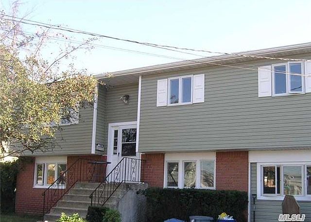 1st image of 58 1st Ave