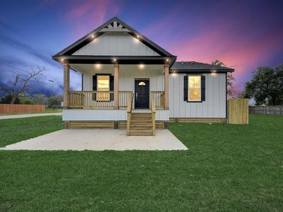 2718 Avenue F St, Dickinson, TX, 77539