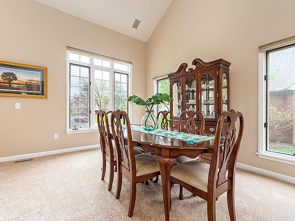4th image of 8181 Balloch Ct