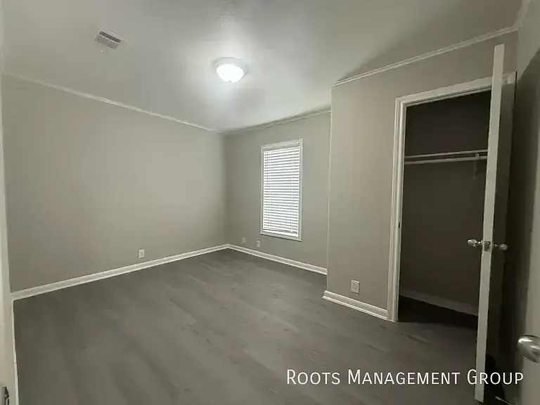15750 Clarke Springs Dr #15750C — Photo 10