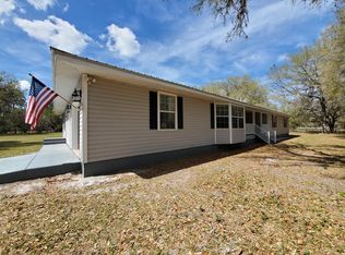 128 NE 326th Ave, Old Town, FL 32680